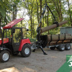 malotraktor s vyvážečkou