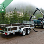 Silniční speciál JPJ Forest - přívěs Vezeko s hydraulickou rukou VJ 320 a Dodge RAM